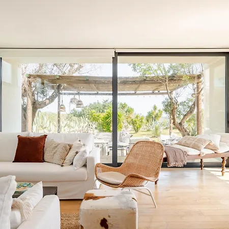 Christina * Serranova