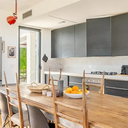 Christina * Serranova